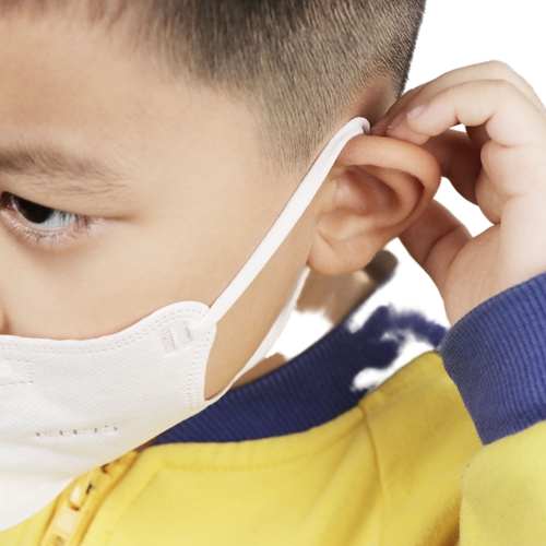 Disposable child protective mask